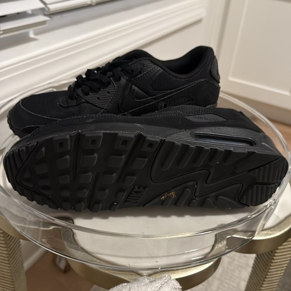 Nike Air Max - Picture 2 of 2